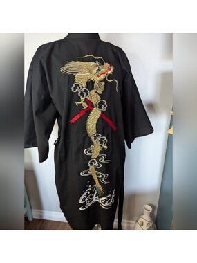 Vintage ICHIBAN Made In Japan Kimono With Gold Threaded Embroidery dragon Sz 42